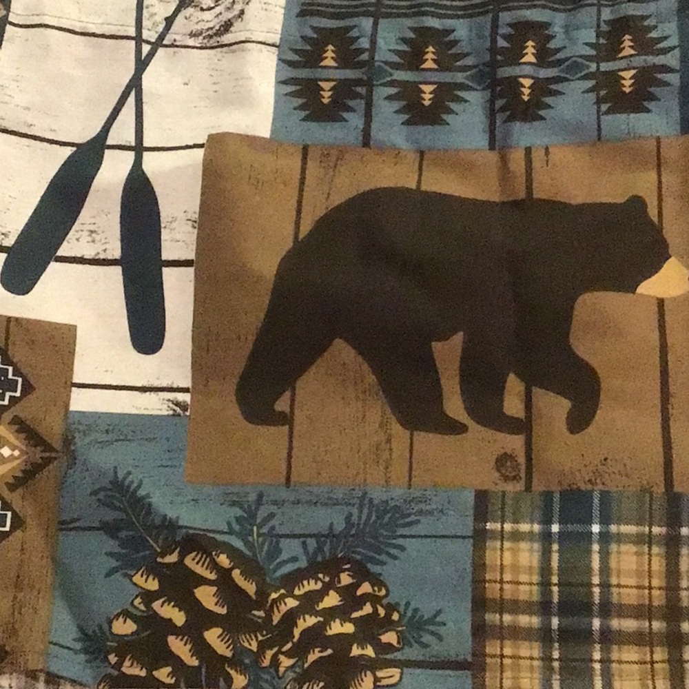 Bear, Moose and Deer full/queen comforter, 2 shams and 2 valances